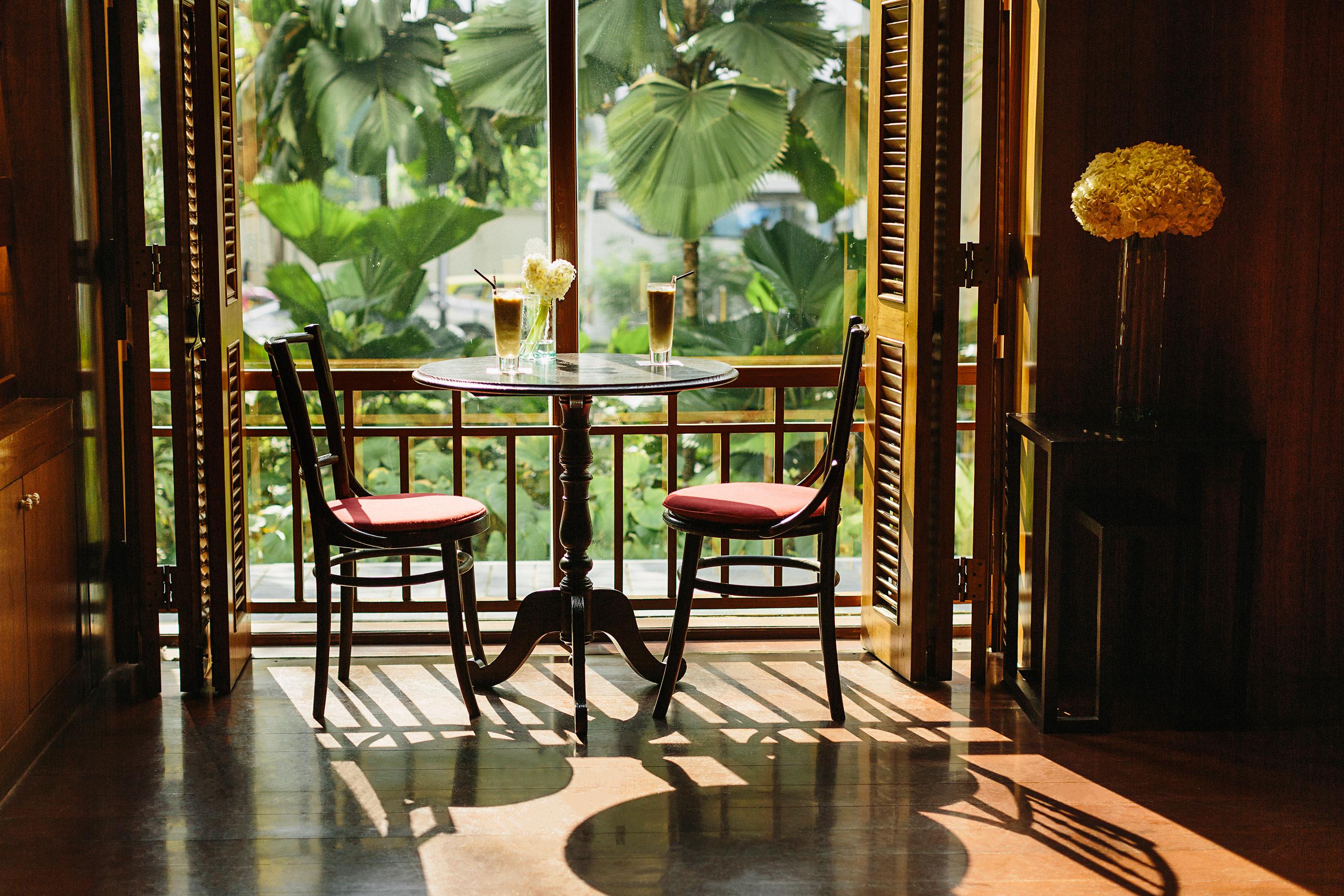 Anantara Siam Bangkok Hotel Kültér fotó A view of the hotel