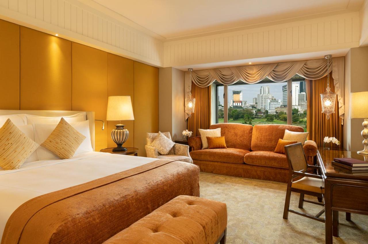 Anantara Siam Bangkok Hotel Kültér fotó A suite at the Mandarin Oriental, Hong Kong