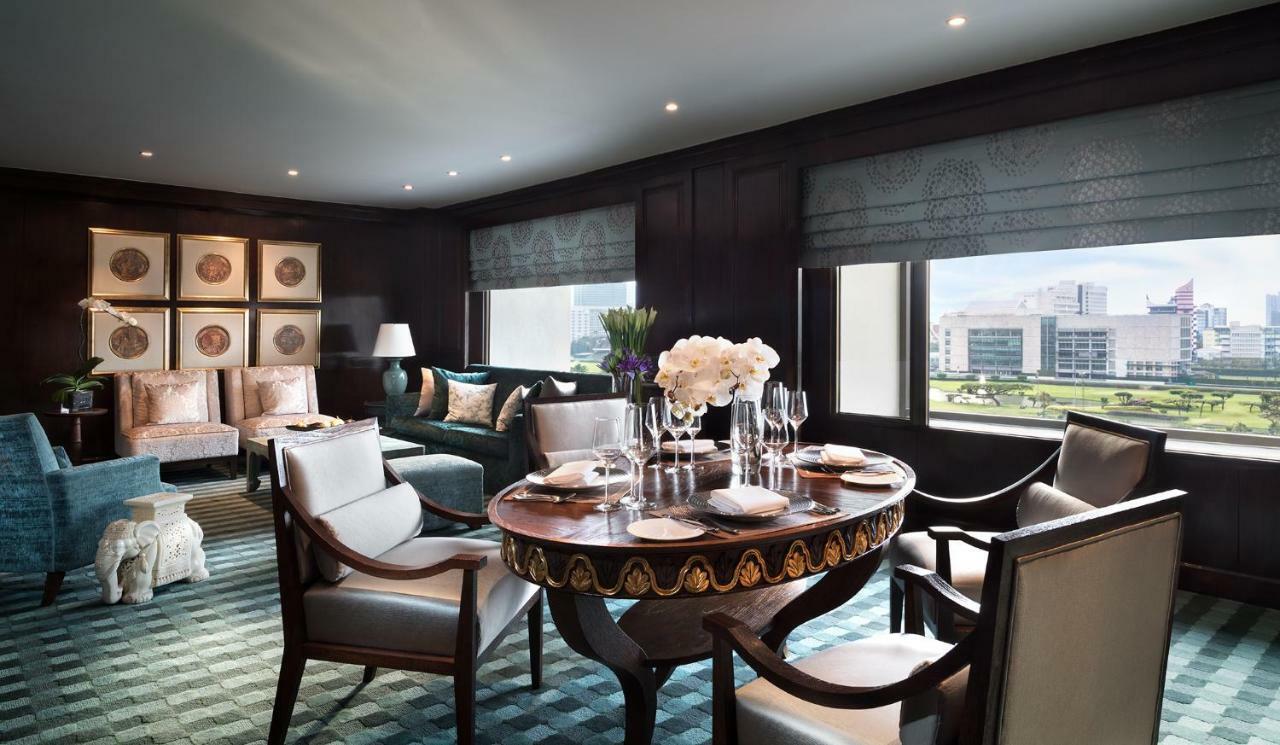 Anantara Siam Bangkok Hotel Kültér fotó The interior of the Presidential Suite